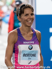 Catherine Bertone AK 45 Weltrekord Marathon