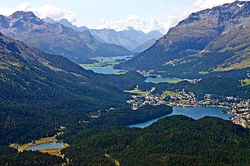 Die Oberengadiner Seen mit St. Moritz Schweiz